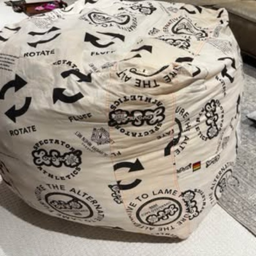Chicago pickup. Lovesac Oversized Ottoman Squattoman Rare CHICAGO NO LONGER MADE